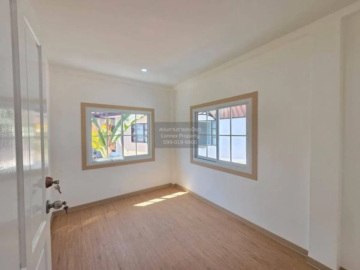 ขายทาวน์เฮ้าส์/ทาวน์โฮม  บ้านพระปิ่น 3 ห้องมุม รีโนเวทใหม่ MRT-ตล