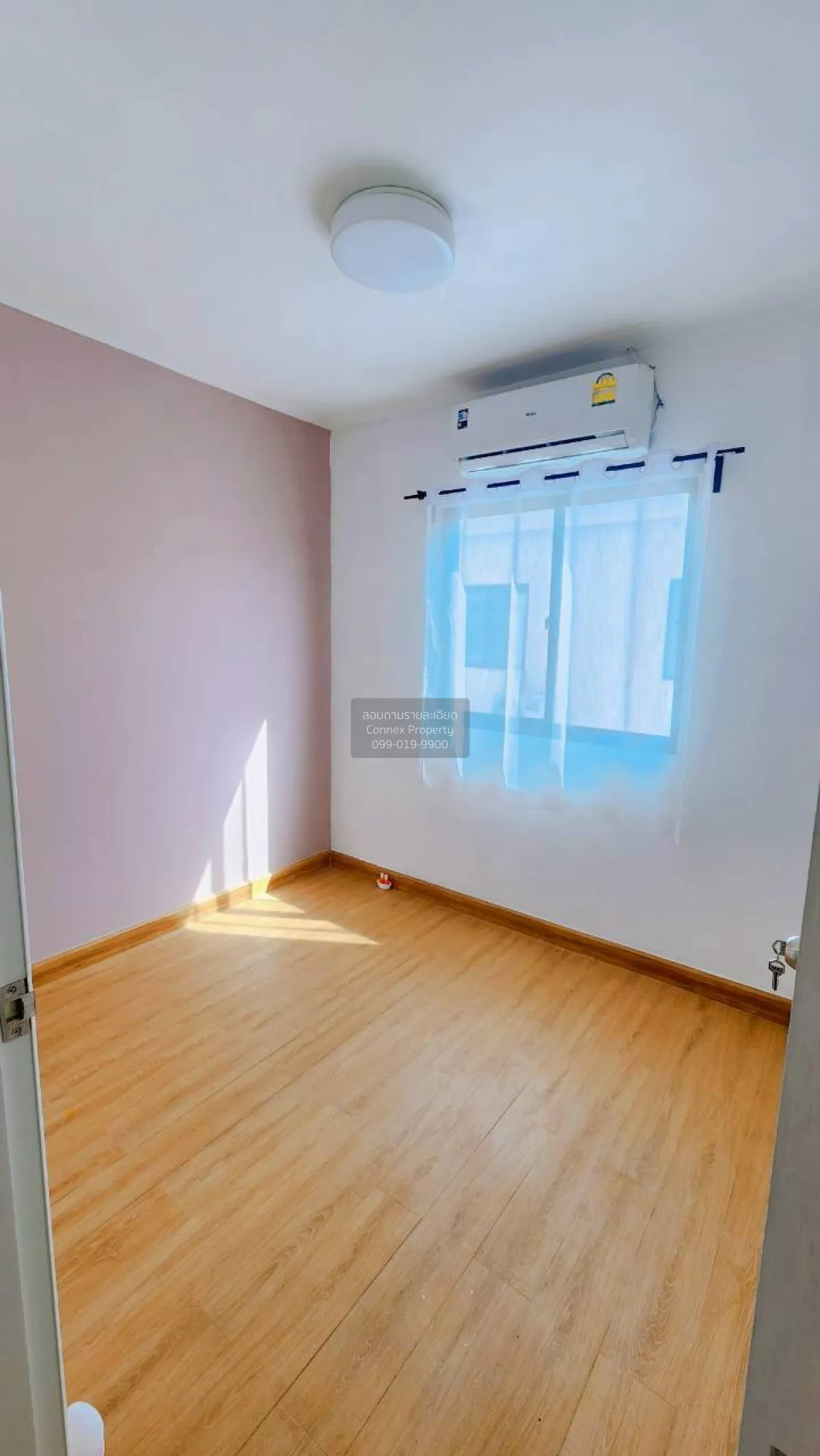 ขายทาวน์เฮ้าส์/ทาวน์โฮม  เดอะ คอนเนค วงแหวน - รามอินทรา 2 แสมดำ เ