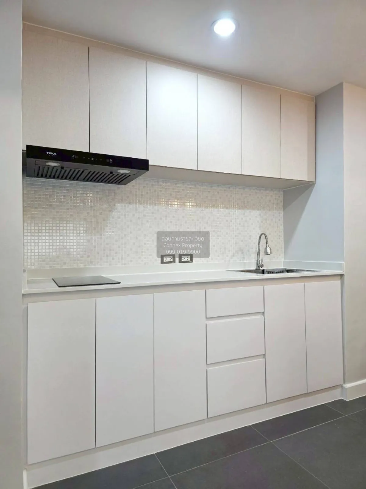 For Rent Condo , Sathorn Park Place , nice view , wide frontage , 4