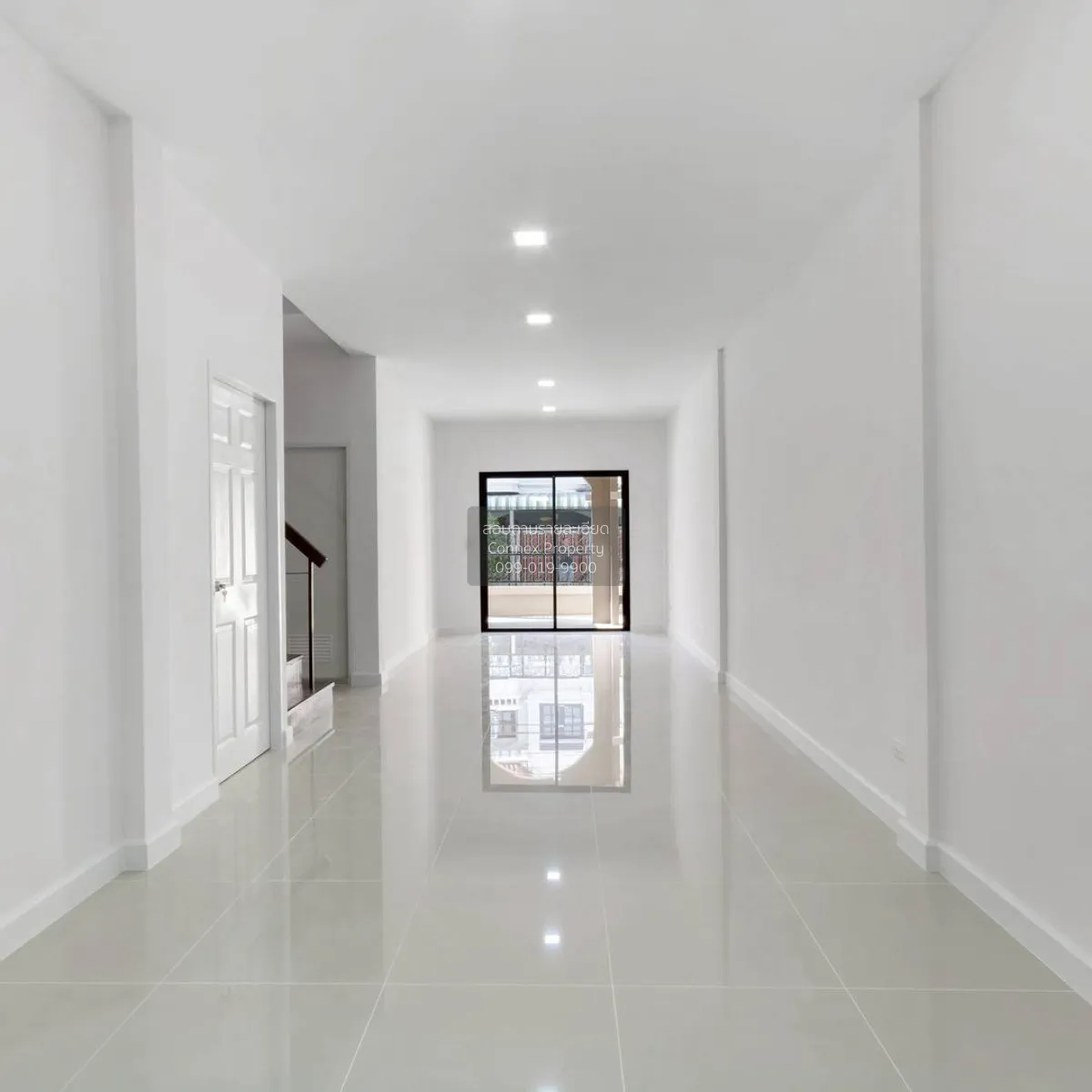 For Sale Townhouse/Townhome  , Kanchpetch Villa , wide frontage , 4