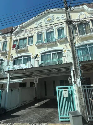 ขายทาวน์เฮ้าส์/ทาวน์โฮม  บ้านกลางเมือง โมนาโค ศรีนครินทร์ รีโนเวทใหม่ สวนหลวง เขต สวนหลวง กรุงเทพ CX-143016