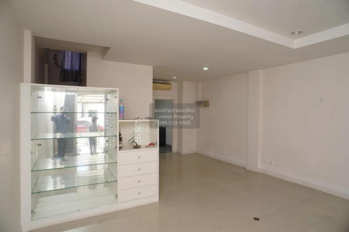 For Sale Townhouse/Townhome  , Baan Klang Muang The Royal Monaco  2