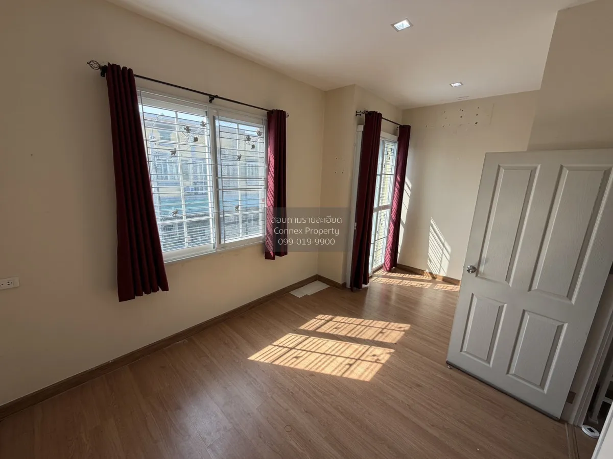 ขายทาวน์เฮ้าส์/ทาวน์โฮม  โกลเด้น ทาวน์ 2 สุขสวัสดิ์ - พุทธบูชา ห้