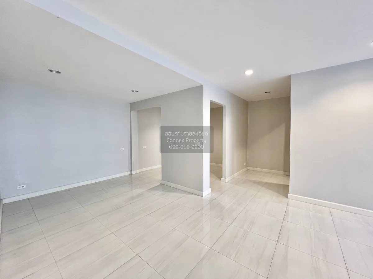 ขายทาวน์เฮ้าส์/ทาวน์โฮม  บ้านเกษมสันต์ ลาดพร้าว รีโนเวทใหม่ MRT-ล 4