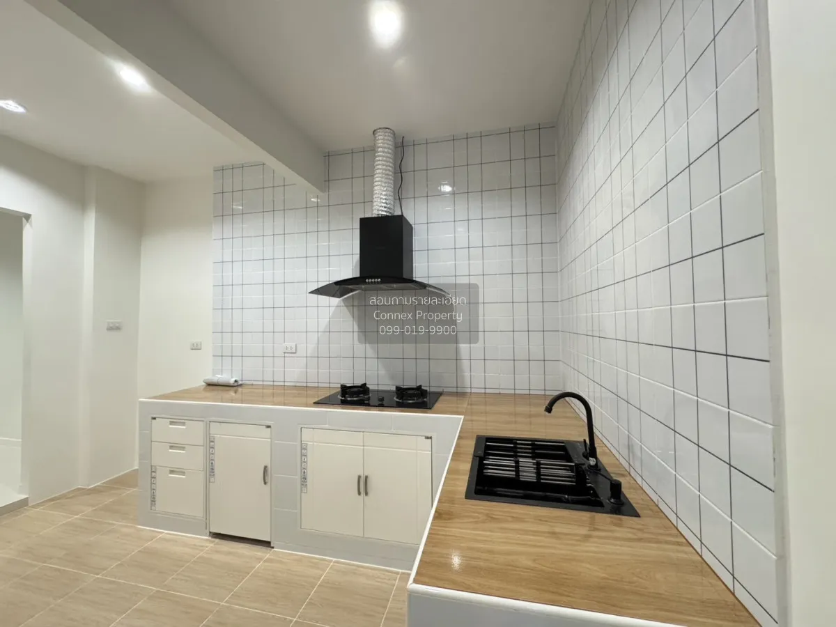 For Sale Townhouse/Townhome  , Baan Yoo Charoen Phahonyothin 40 ,