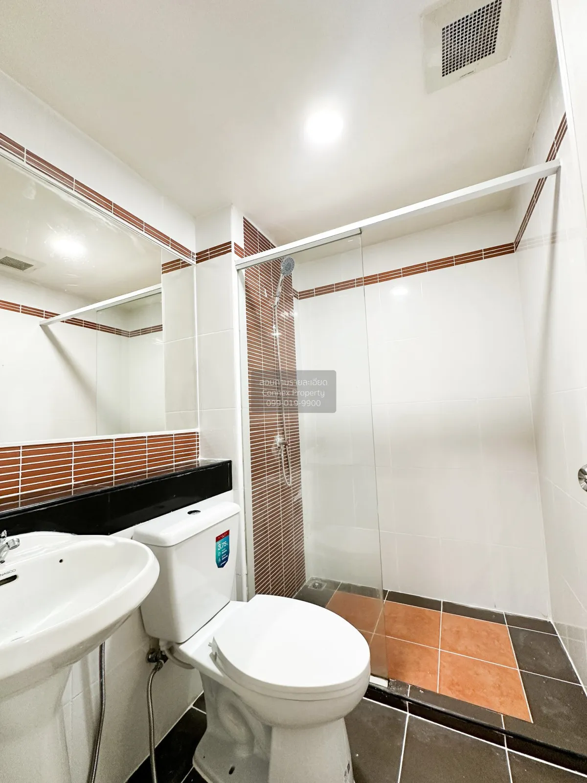 For Sale Condo , Regent Home 6/2 Prachacheun , Chatuchak , Chatuc