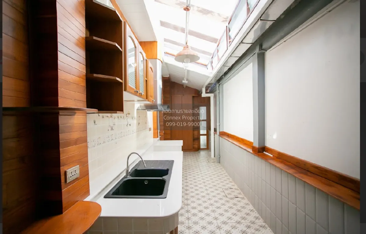 For Sale Teak house  , newly renovated , Sam Saen Nok , Huai Khwa