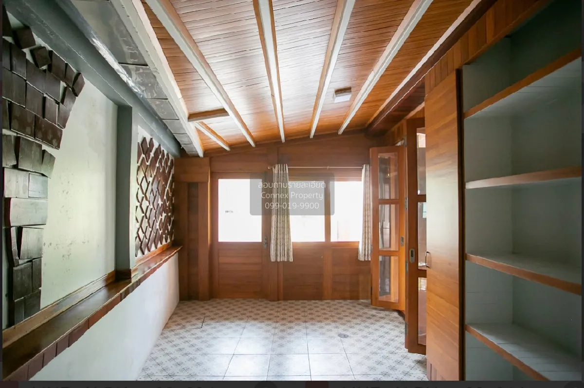 For Sale Teak house  , newly renovated , Sam Saen Nok , Huai Khwa