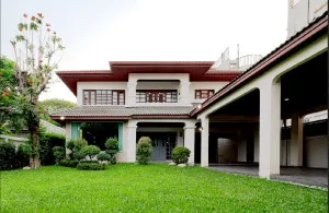 ขายบ้านรีโนเวทใหม่ สุขุมวิท 101 รีโนเวทใหม่ บางจาก เขต พระโขนง กรุงเทพ CX-143224