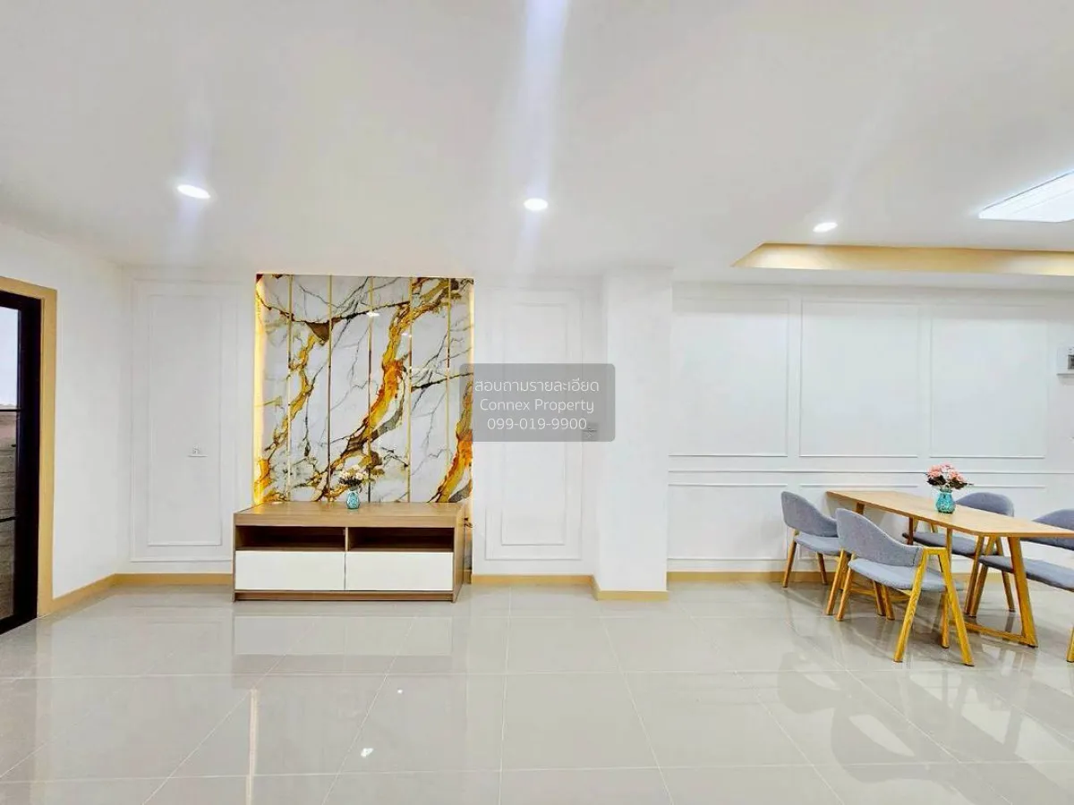 ขายทาวน์เฮ้าส์/ทาวน์โฮม  บัวทองธานี รีโนเวทใหม่ บางบัวทอง บางบัวท