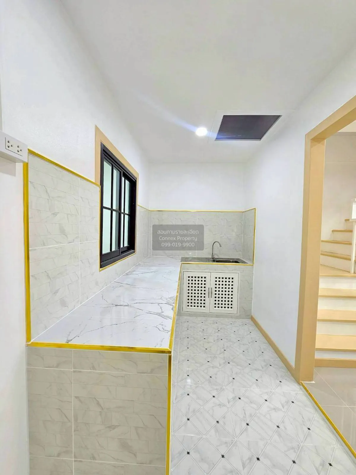 ขายทาวน์เฮ้าส์/ทาวน์โฮม  บัวทองธานี รีโนเวทใหม่ บางบัวทอง บางบัวท