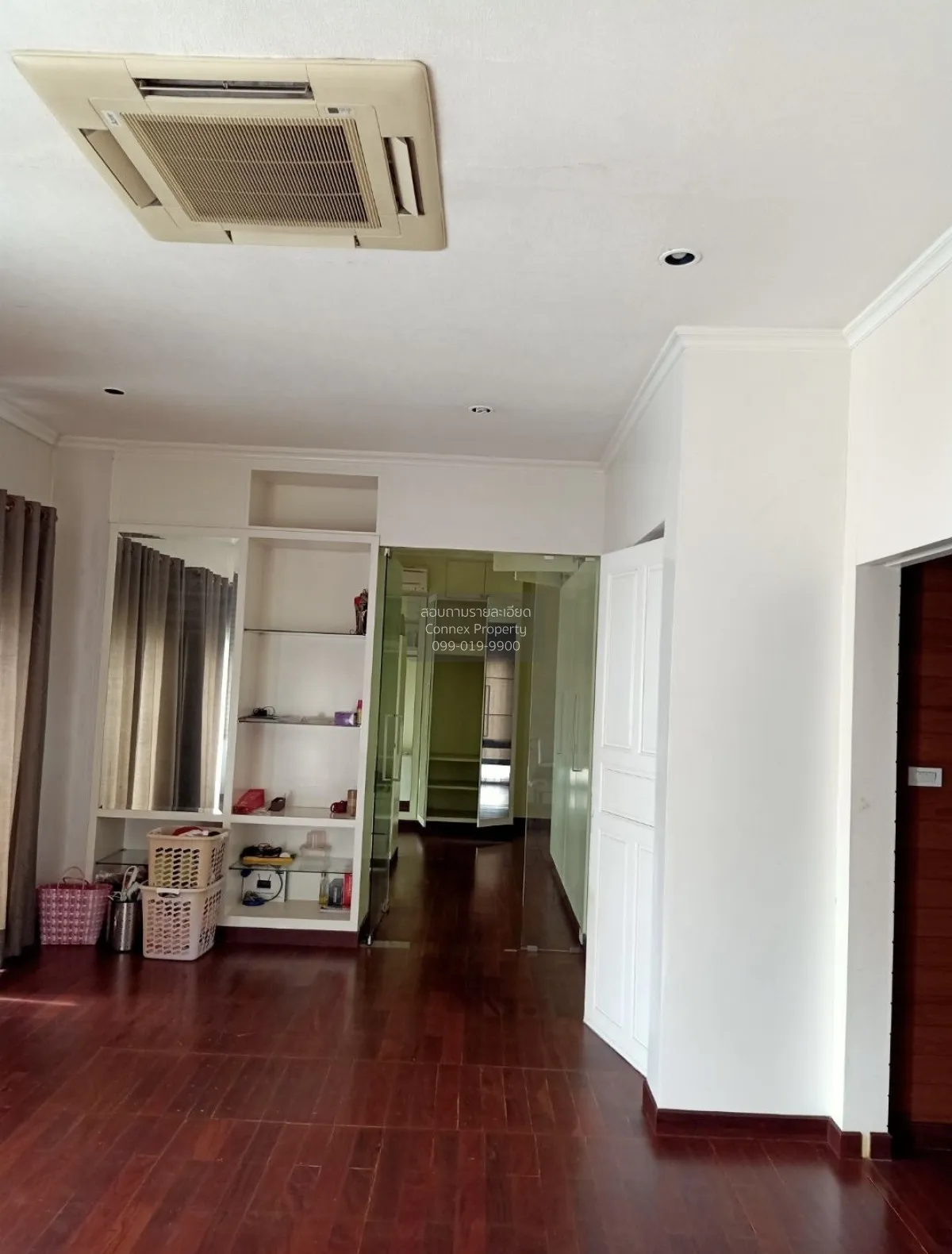 For Sale Townhouse/Townhome  , Baan Klang Muang The Royal Monaco 