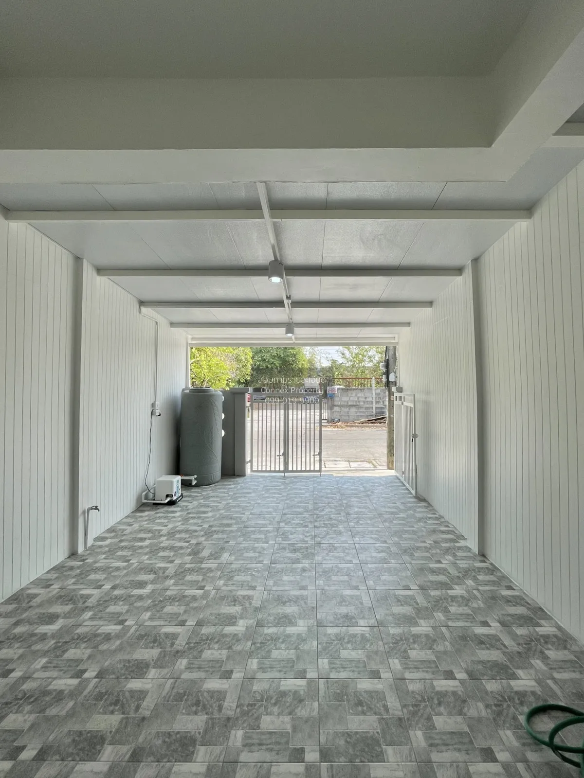 ขายทาวน์เฮ้าส์/ทาวน์โฮม  บ้านนฐดา ประชาธิปัตย์ ธัญบุรี ปทุมธานี C 2