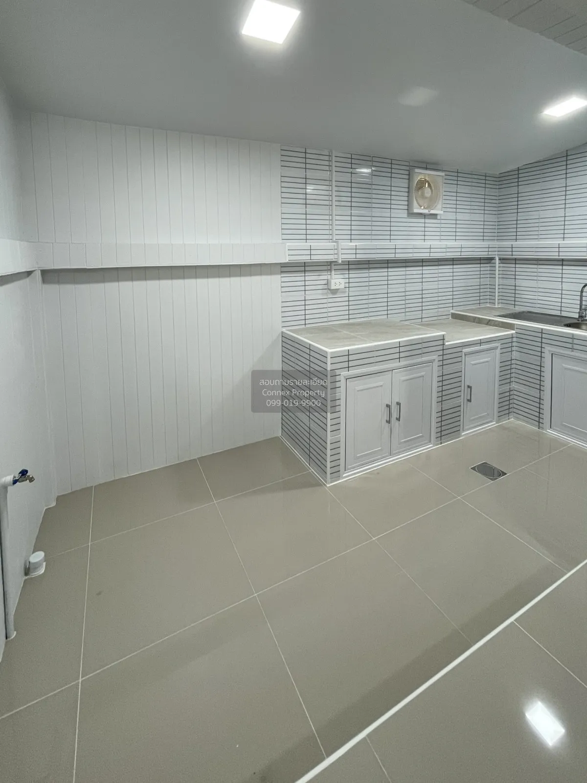 ขายทาวน์เฮ้าส์/ทาวน์โฮม  บ้านนฐดา ประชาธิปัตย์ ธัญบุรี ปทุมธานี C 4