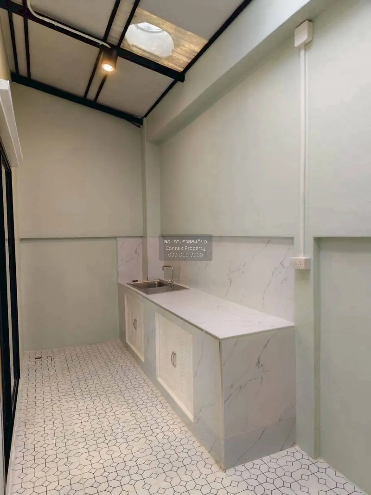 For Sale Townhouse/Townhome  , Ladda Ville 1 - 2 , wide frontage  4