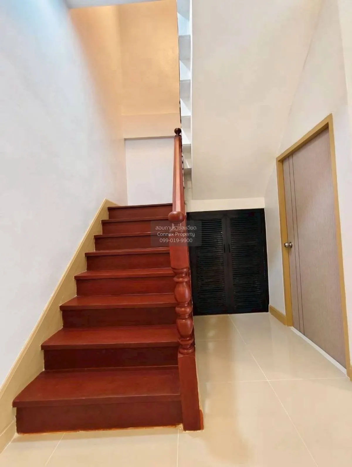 For Sale Townhouse/Townhome  , Ladda Ville 1 - 2 , wide frontage 