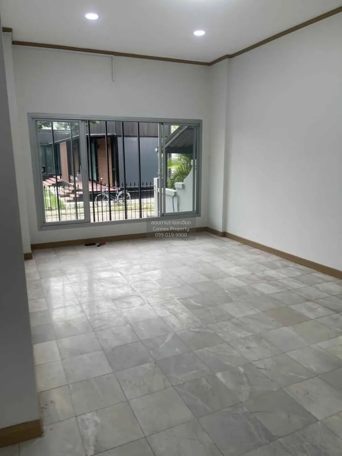 ขายทาวน์เฮ้าส์/ทาวน์โฮม  บ้านเฟื่องฟ้า แฮปปี้แลนด์ รีโนเวทใหม่ MR