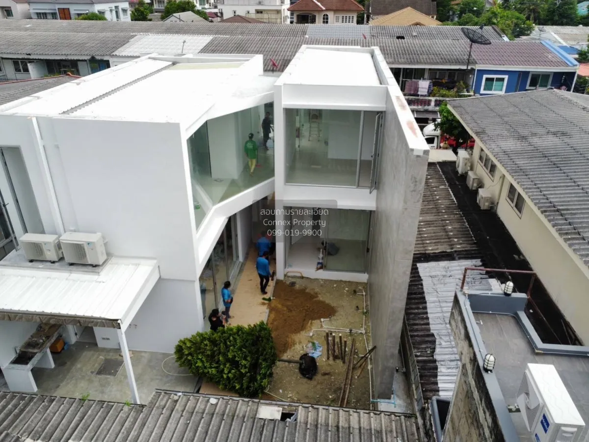 For Rent 2 Storey Single House , Chokchai 4 Soi 50, Yaek 6 , wide 3