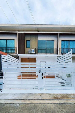 ขายทาวน์เฮ้าส์/ทาวน์โฮม  เดอะ คอนเนค วงแหวน - รามอินทรา 2 รีโนเวทใหม่ แสมดำ เขต บางขุนเทียน กรุงเทพ CX-143471