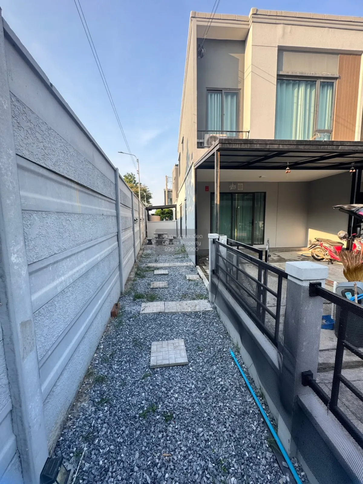 ขายทาวน์เฮ้าส์/ทาวน์โฮม  พลีโน่ เพชรเกษม-สาย 4 ห้องมุม อ้อมน้อย ก 2