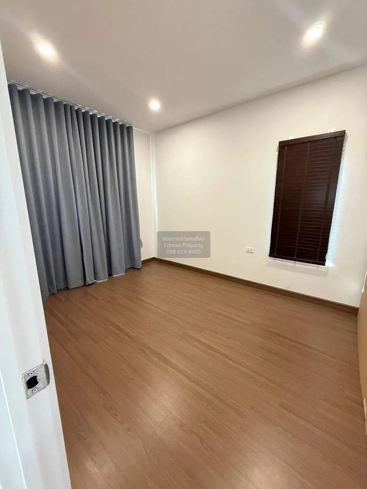 For Sale House , Britania Bangna - Srivaree , Sisa Chorakhe Yai ,