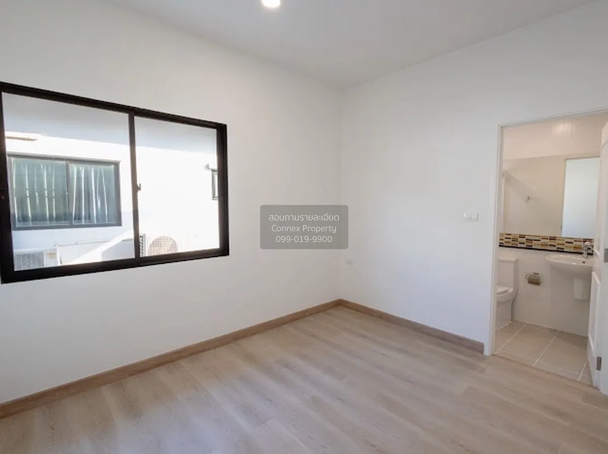 For Sale Townhouse/Townhome  , Premium Time Home Suanluang Rama 9