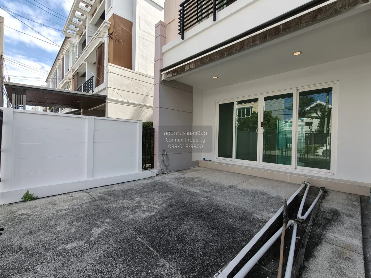 ขายทาวน์เฮ้าส์/ทาวน์โฮม  บ้านกลางเมือง ลาดพร้าว - เสนา 2 หน้ากว้า