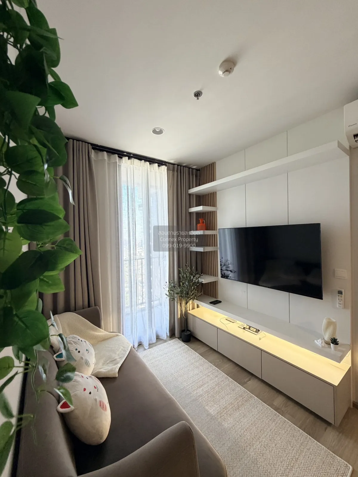 For Rent Condo , Oka Haus Sukhumvit 36 , nice view , high floor ,