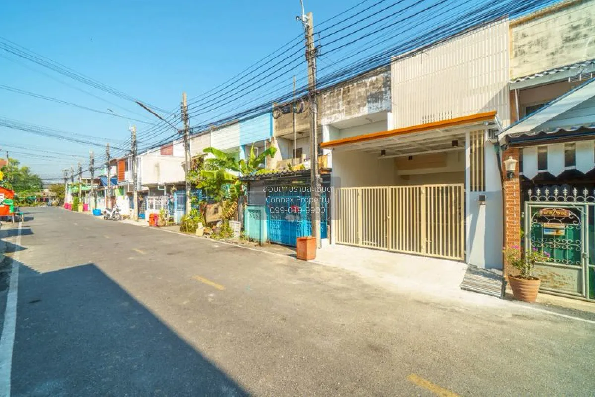 ขายทาวน์เฮ้าส์/ทาวน์โฮม  หมู่บ้านธารทอง 2 บางรักพัฒนา บางบัวทอง น 2