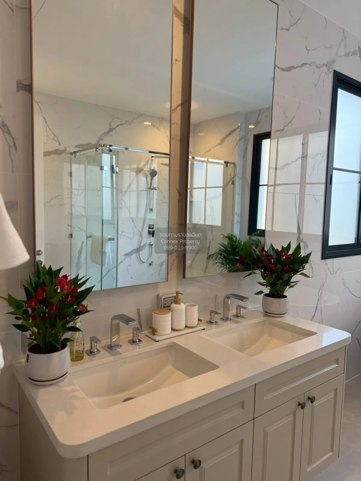 ขายบ้าน  นาราสิริ พหล - วัชรพล MRT-วัชรพล ท่าแร้ง เขต บางเขน กรุง