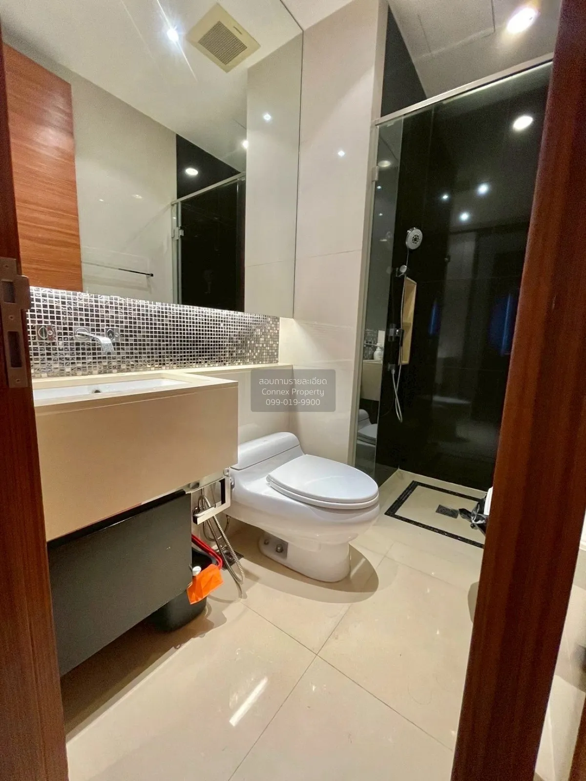 เช่าคอนโด  ดิ แอดเดรส สุขุมวิท 28 BTS-พร้อมพงษ์ คลองตัน เขต คลองเ