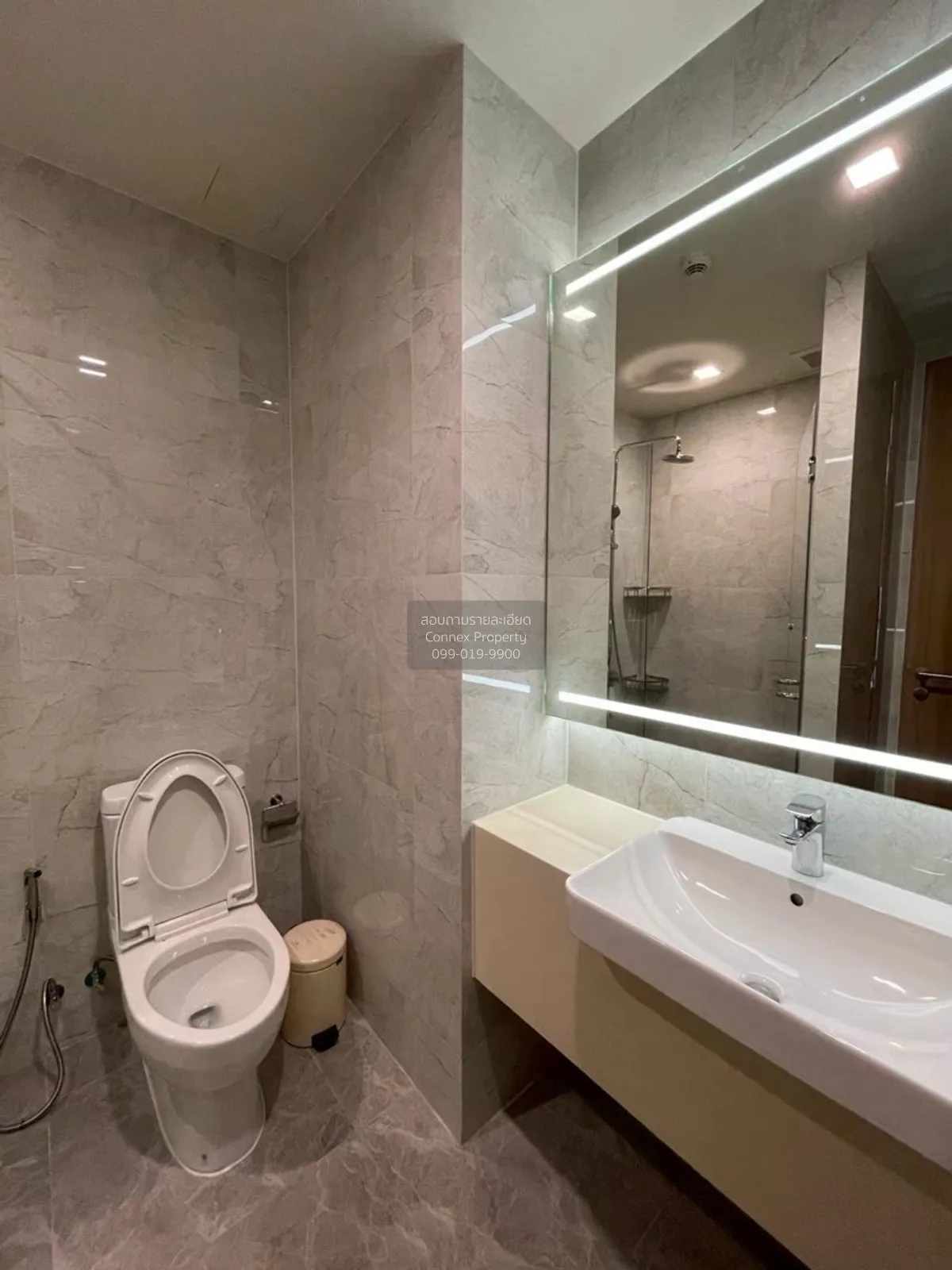 For Rent Condo , Noble Around Sukhumvit 33 , BTS-Phrom Phong , Kh