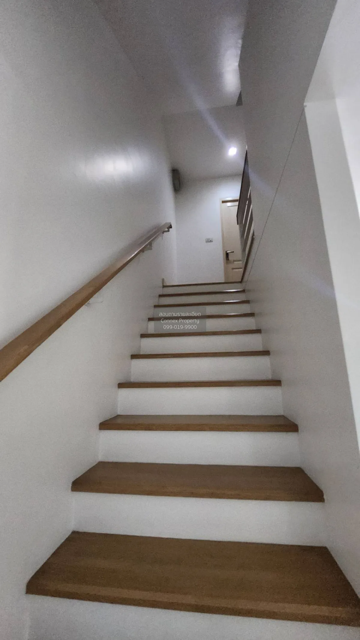 For Rent Townhouse/Townhome  , Baan Mai Rama9 - Srinakarin , ARL-