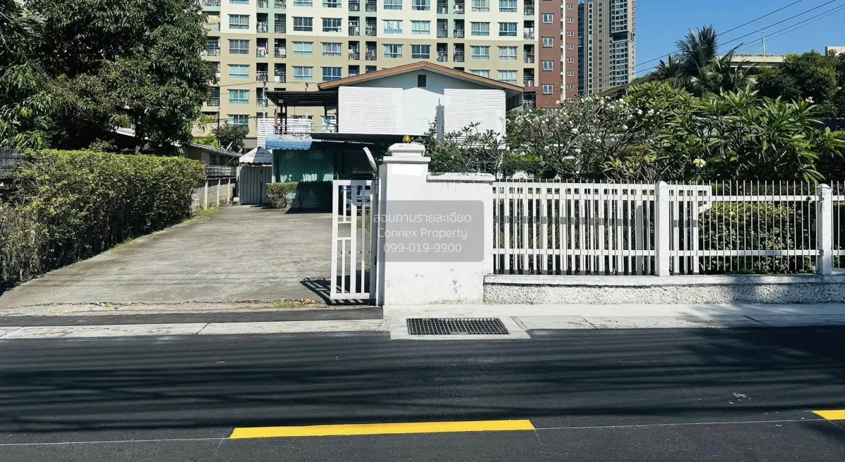 เช่าบ้าน 2 ชั้นพร้อมโกดัง ซอยพหลโยธิน30  ใกล้ BTS รัชโยธินเพียง 2 3