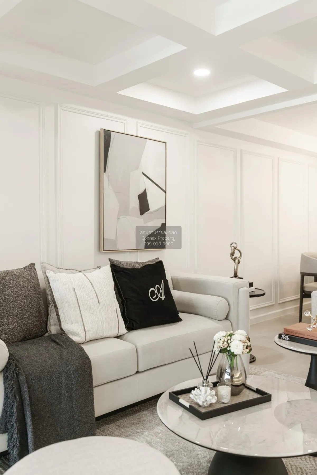 For Sale Varenzia  , newly renovated , Khlong Tan Nuea , Watthana