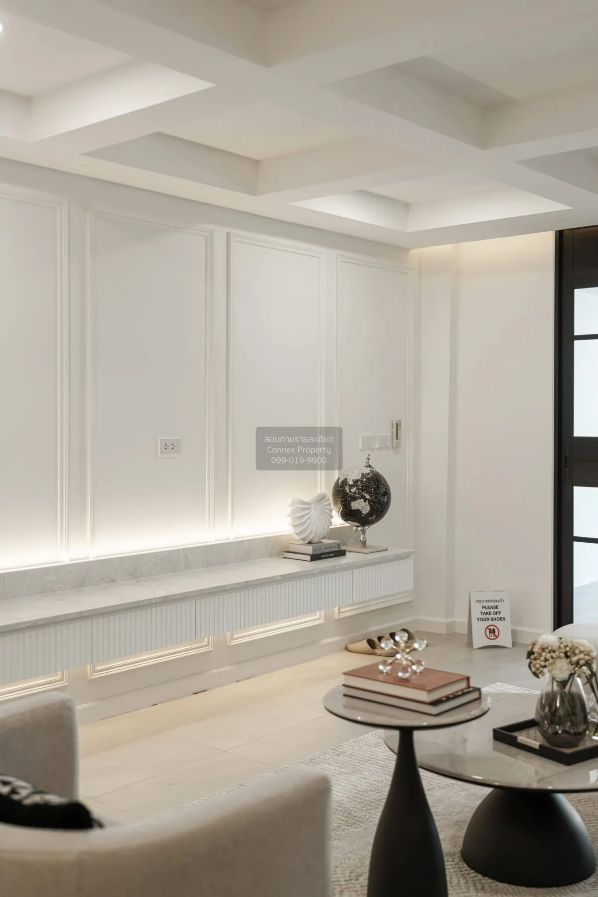 For Sale Varenzia  , newly renovated , Khlong Tan Nuea , Watthana