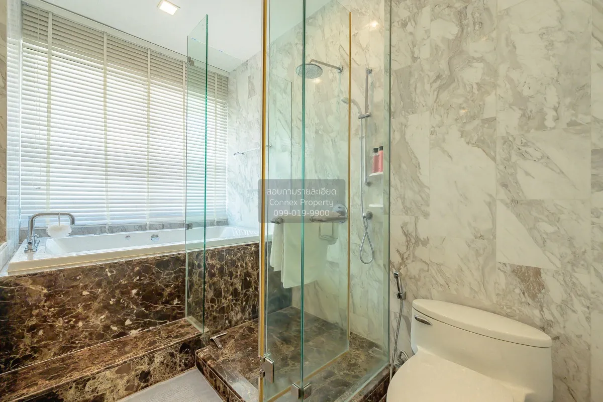 เช่าคอนโด  เลอ รัฟฟิเน่ สุขุมวิท 39 เพนท์เฮ้าส์ หน้ากว้าง BTS-พร้