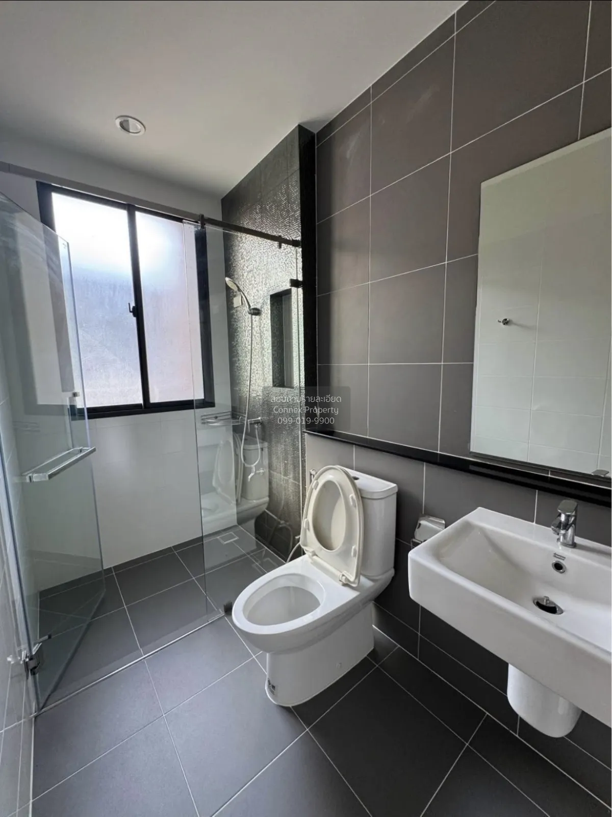 เช่าทาวน์เฮ้าส์/ทาวน์โฮม  บ้านกลางเมือง พระราม 9-กรุงเทพกรีฑา ทับ