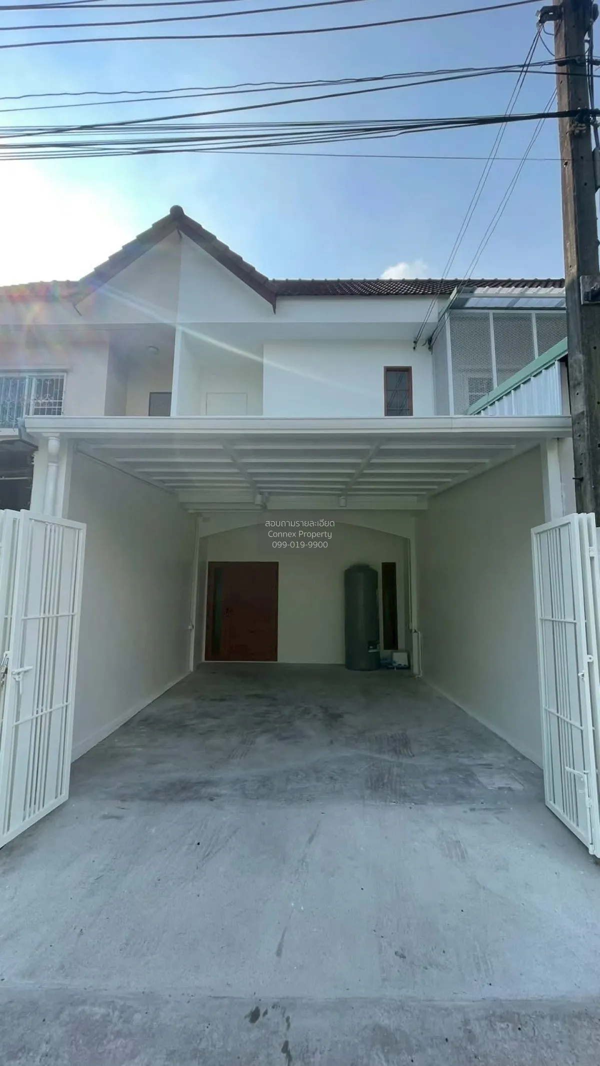 For Sale Townhome, Soi Sukhontha sawat 24 , newly renovated , Lat 2