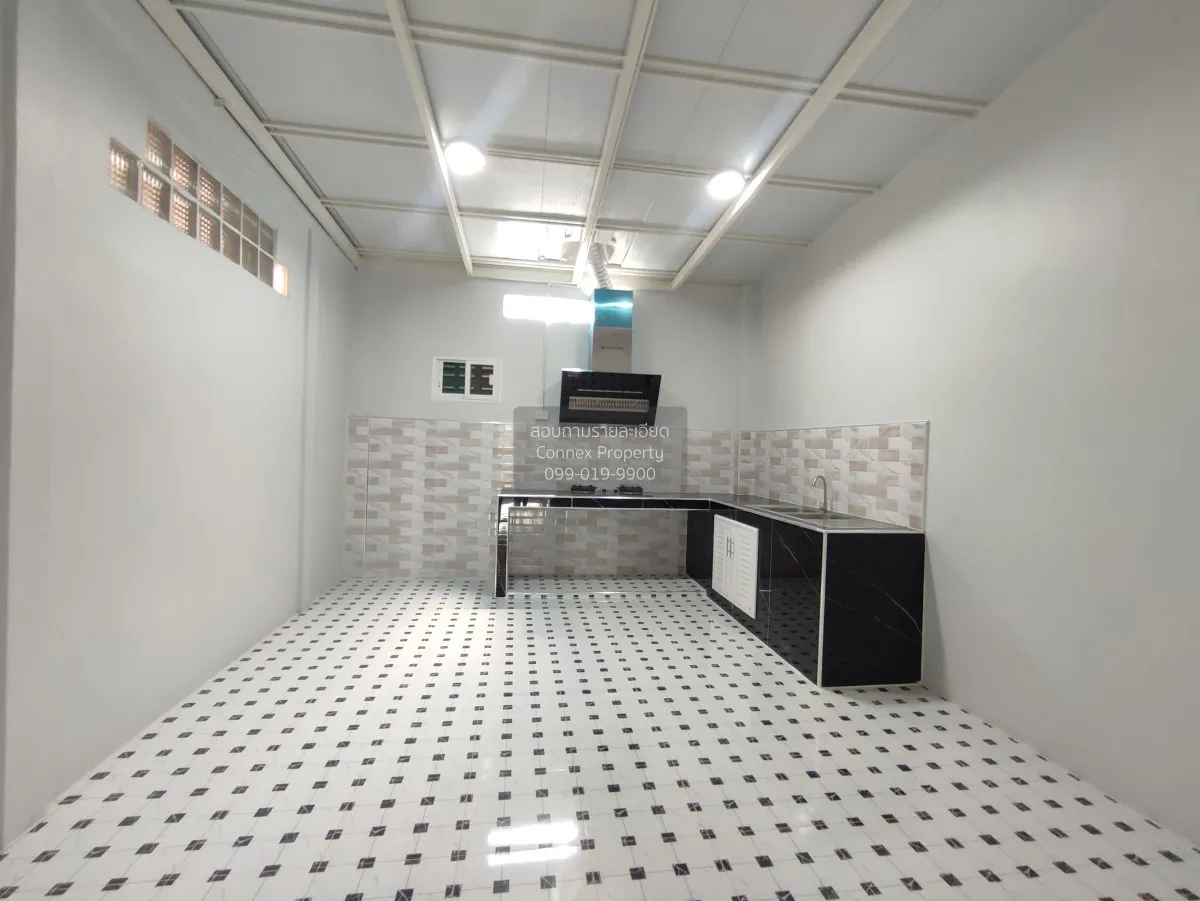 ขายทาวน์เฮ้าส์/ทาวน์โฮม  หมู่บ้าน เศรษฐกิจ รีโนเวทใหม่ บางแคเหนือ