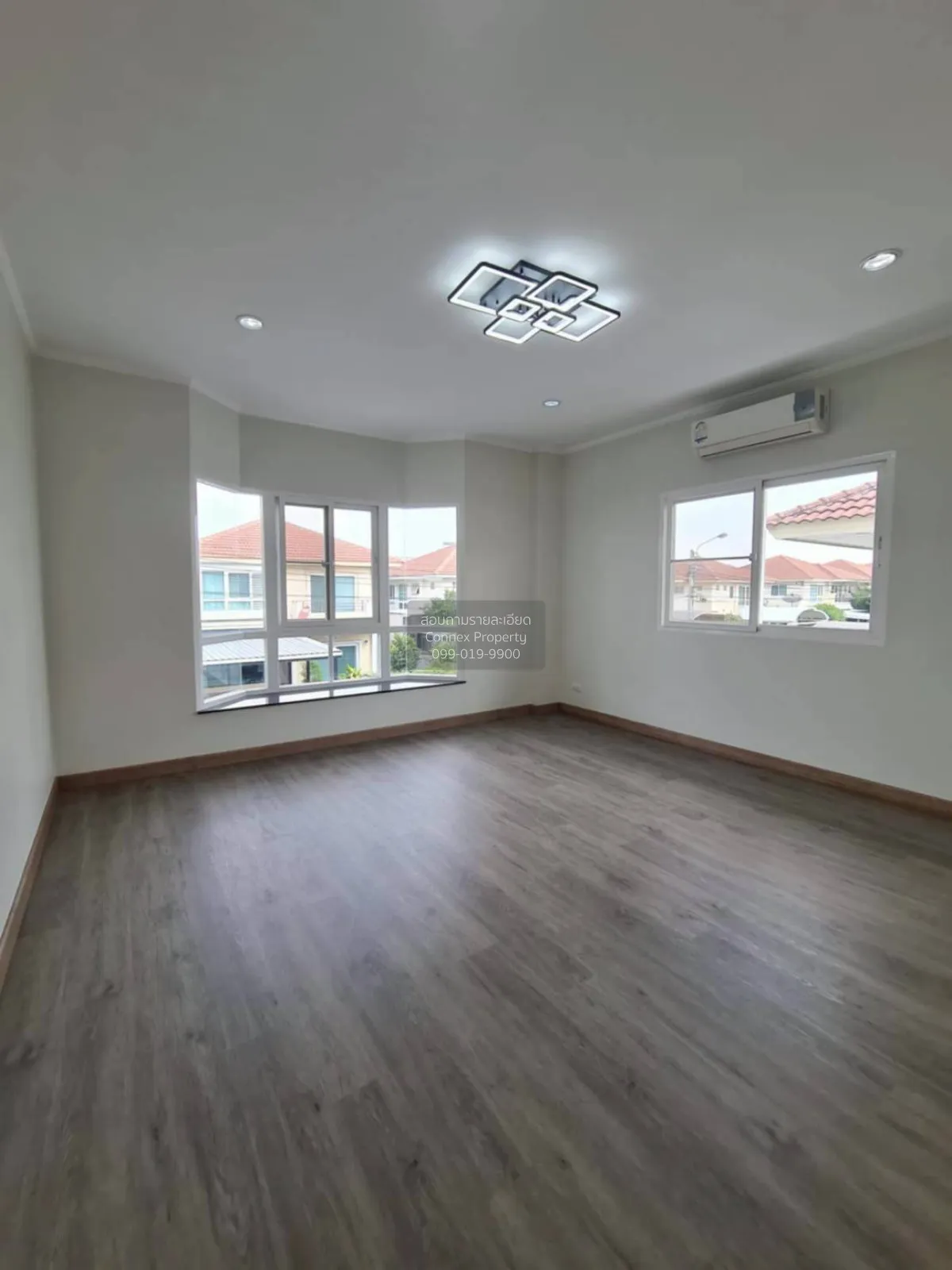 For Sale House , Supalai Ville Ratchapruek-Bangbuathong , corner 