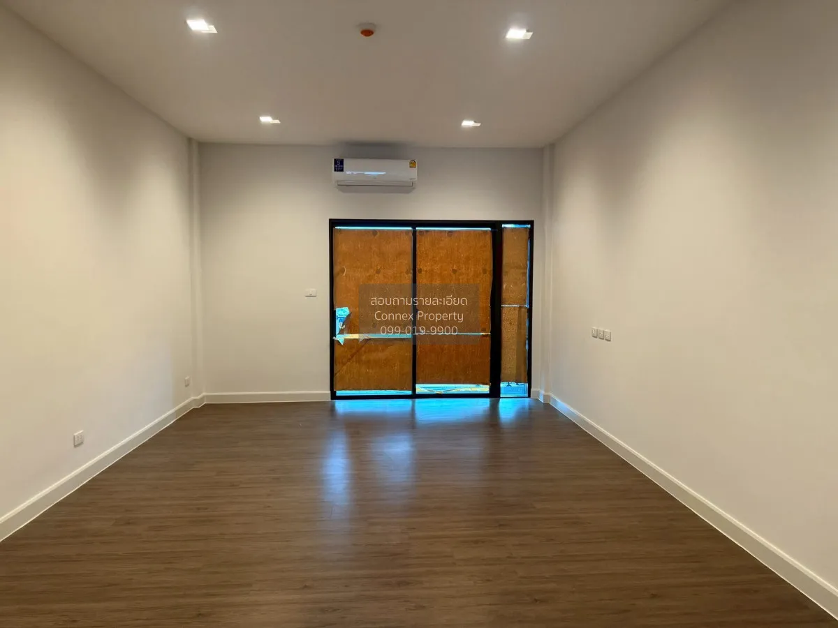 ขายอาคารพาณิชย์  เวิร์คเพลส เพชรเกษม 81-2 หนองแขม เขต หนองแขม กรุ