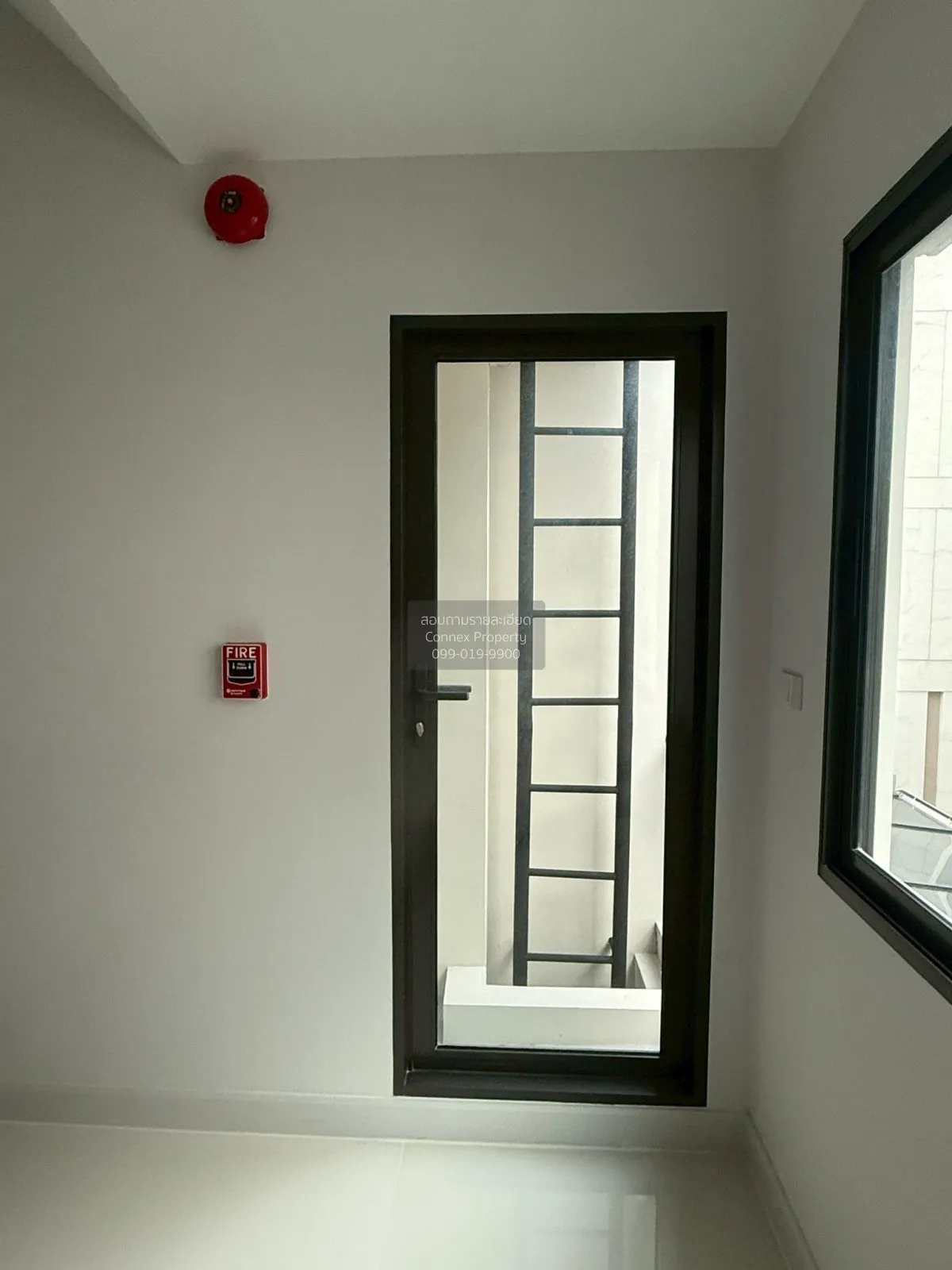 ขายอาคารพาณิชย์  เวิร์คเพลส เพชรเกษม 81-2 หนองแขม เขต หนองแขม กรุ