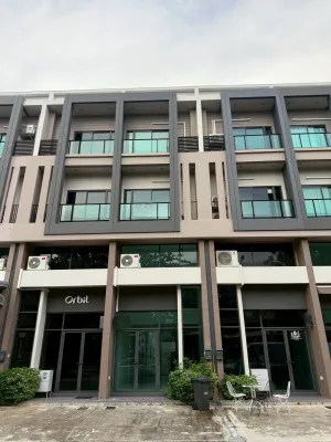 ขายอาคารพาณิชย์  เวิร์คเพลส เพชรเกษม 81-2 หนองแขม เขต หนองแขม กรุงเทพ CX-143990