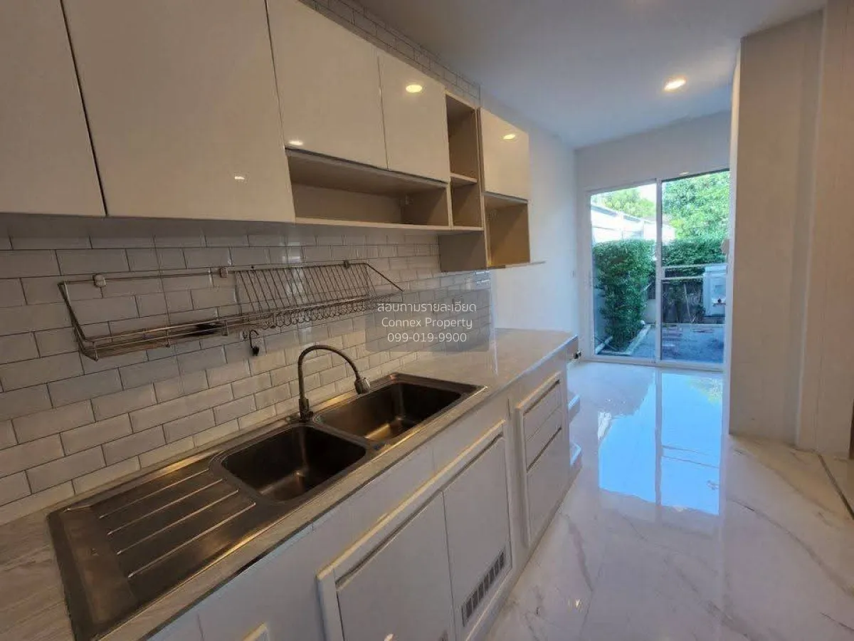 For Rent House , The City Pattanakarn , wide frontage , Prawet , 