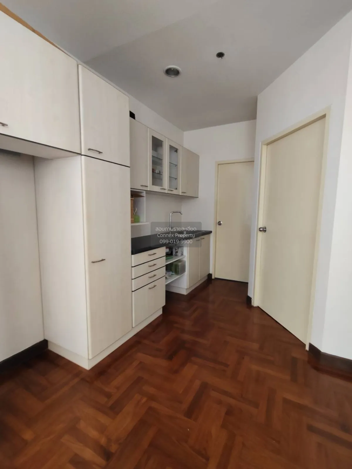 ขายคอนโด  ปทุมวัน รีสอร์ท BTS-พญาไท ทุ่งพญาไท เขต ราชเทวี กรุงเทพ