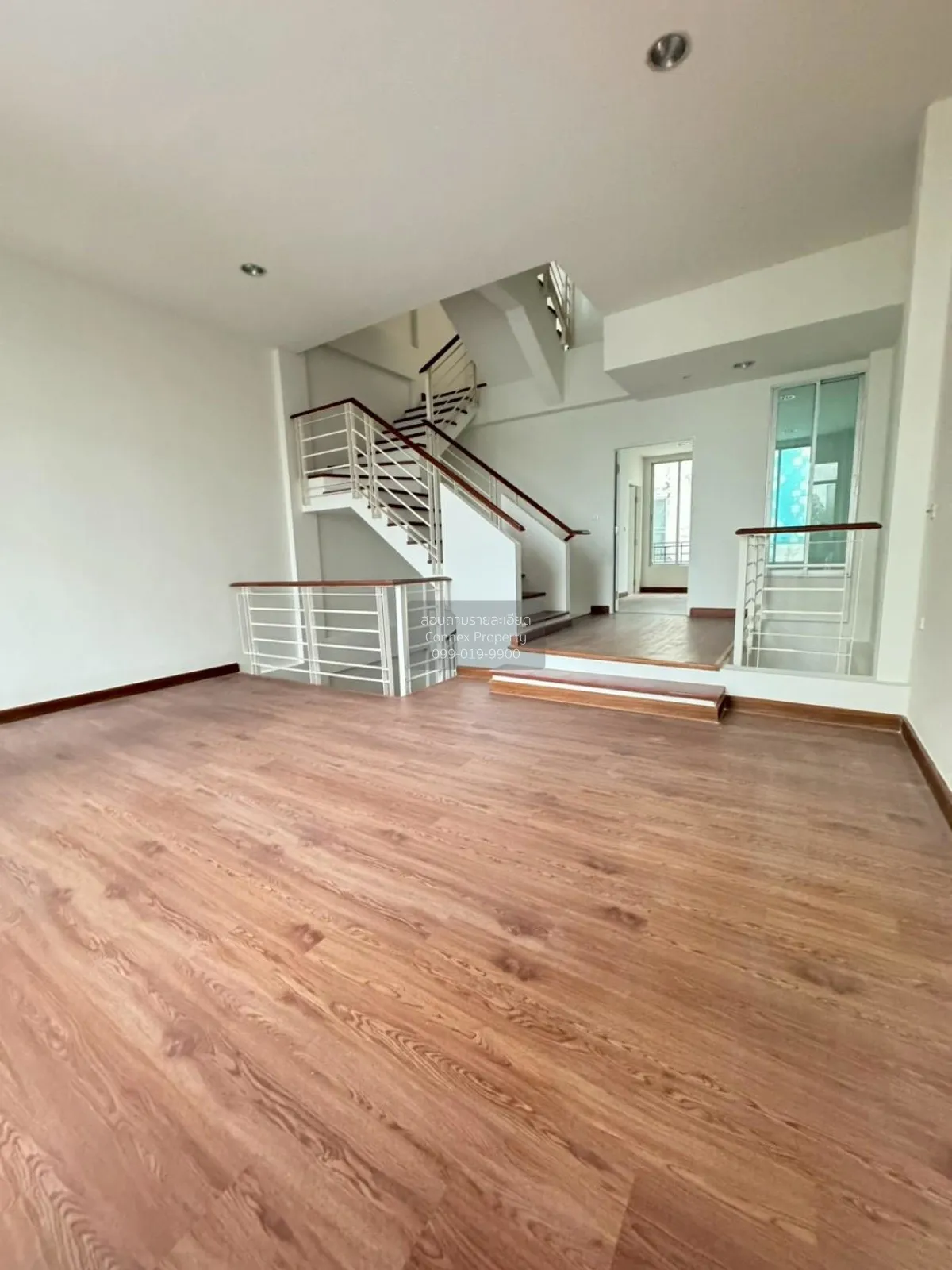 ขายทาวน์เฮ้าส์/ทาวน์โฮม  บ้านกลางเมือง บริติช ทาวน์ ศรีนครินทร์ ห 3