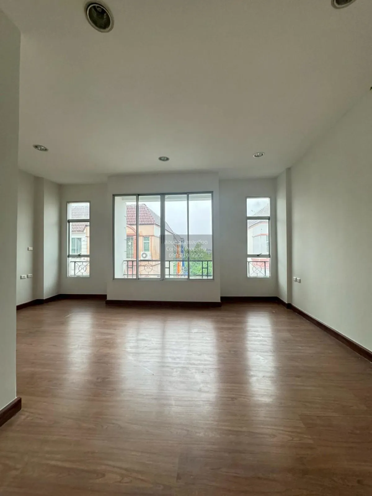 ขายทาวน์เฮ้าส์/ทาวน์โฮม  บ้านกลางเมือง บริติช ทาวน์ ศรีนครินทร์ ห 4