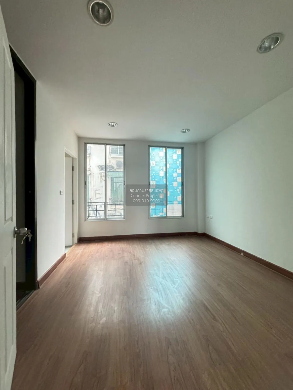 ขายทาวน์เฮ้าส์/ทาวน์โฮม  บ้านกลางเมือง บริติช ทาวน์ ศรีนครินทร์ ห