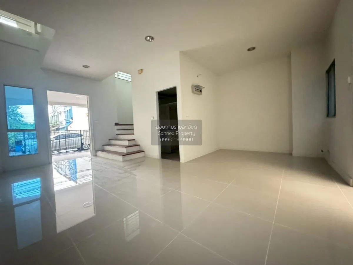 ขายทาวน์เฮ้าส์/ทาวน์โฮม  บ้านกลางเมือง บริติช ทาวน์ ศรีนครินทร์ ห